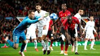 Selain penyelesaian akhir MU yang buruk, Neto selaku kiper Valencia juga tampil oke dengan empat penyelamatan. (Foto: Clive Brunskill/Getty Images)
