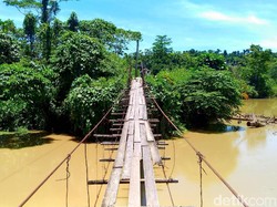 Kampung Mosso di Batas RI-PNG: Ditinggal, Dibakar, dan Dibangun