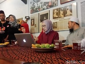 Ratna Sarumpaet: Muka Saya Lebam Berlebihan, Terpaksa Bohong Dipukuli Ratna Sarumpaet: Muka Saya Lebam Berlebihan, Terpaksa Bohong Dipukuli