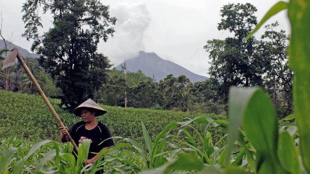 Minahasa Tenggara Siaga Satu Erupsi Besar Gunung Soputan