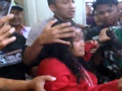 Diduga Mau Culik Anak, Warga Sukabumi Introgasi Seorang Wanita