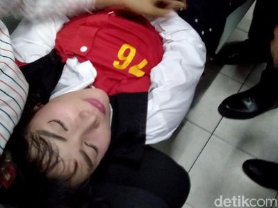 Roro Fitria, Christian Bale, Goo Hara, Chris Hemsworth hingga Maria Vania
