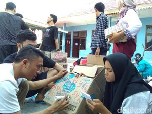 Galang Dana, Mahasiswa Sulteng Buka Posko Peduli di Yogya Galang Dana, Mahasiswa Sulteng Buka Posko Peduli di Yogya