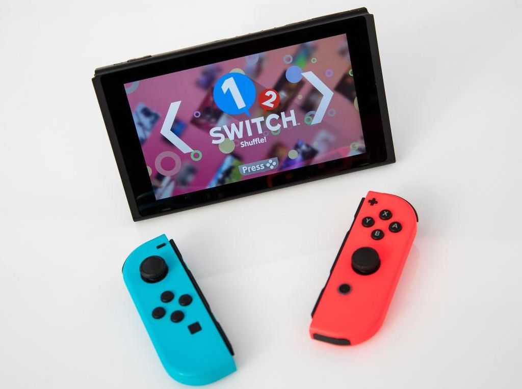 Versi Baru Nintendo Switch Rilis Tahun Depan? Versi Baru Nintendo Switch Rilis Tahun Depan?