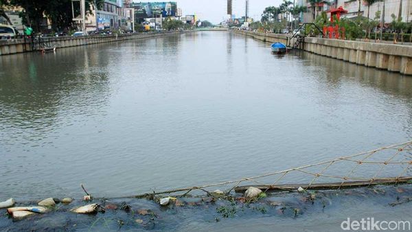 Foto: Menanti Kali Malang Seindah Korea
