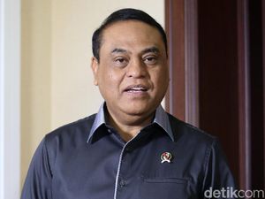 MenpanRB Beri Penghargaan pada 99 Inovasi Pelayanan Publik MenpanRB Beri Penghargaan pada 99 Inovasi Pelayanan Publik