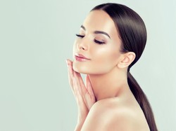 Tak Perlu Oplas, 6 Makanan Ini Bikin Kulit Wajah Sehat dan Cantik