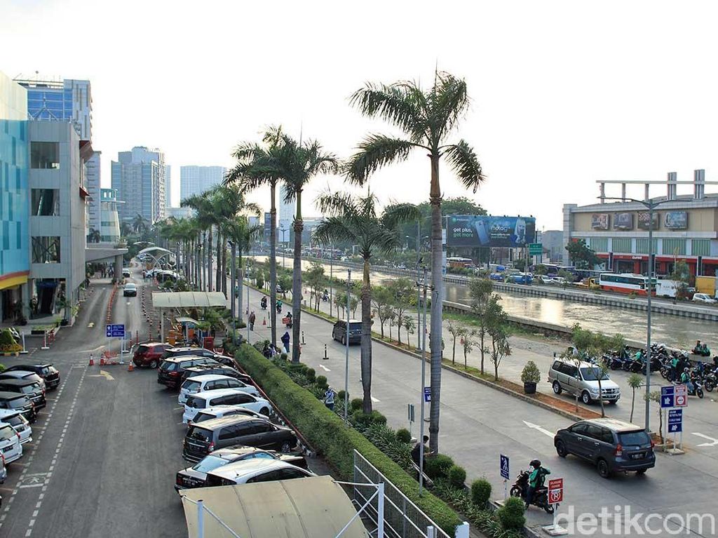 Pemkot Bekasi Andalkan Wisata Belanja dan Kuliner Pemkot Bekasi Andalkan Wisata Belanja dan Kuliner