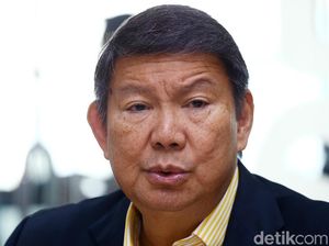 Hashim Sebut Tak Ada Pembahasan Menteri di Syukuran Ultah Prabowo Hashim Sebut Tak Ada Pembahasan Menteri di Syukuran Ultah Prabowo