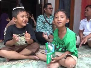 Korban Bencana Sulteng Diterima Sekolah Sementara di Tasikmalaya Korban Bencana Sulteng Diterima Sekolah Sementara di Tasikmalaya