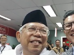 Celetukan Maruf Amin: Saya Jadi Model di Paris