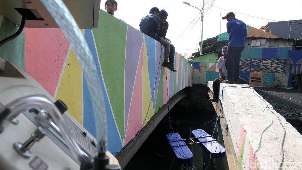 Nano Bubble Kembali Diterjunkan Atasi Bau di Kali Item Nano Bubble Kembali Diterjunkan Atasi Bau di Kali Item