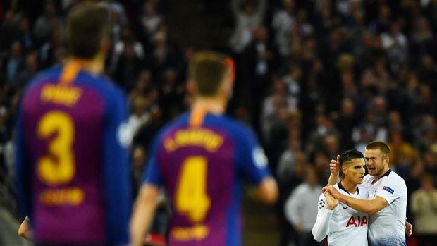 Tottenham sempat memperkecil kedudukan lewat Erik Lamela.