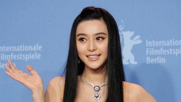 Muncul Kembali, Fan Bingbing Didenda Rp 1 Triliun
