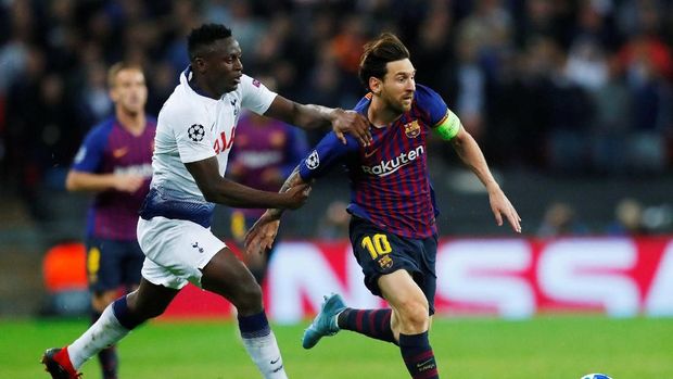 Aksi Lionel Messi saat mengantar Barcelona menang 4-2 atas Tottenham di London