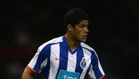 Striker Brasil berbadan besar, Hulk, juga punya catatan gol apik di Liga Champions. Ada 17 gol dibuat dari 50 penampilan bersama Porto dan Zenit St Petersburg. (Alex Livesey/Getty Images)