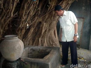 Foto: Sumur Keramat Peluntur Sihir di Cirebon