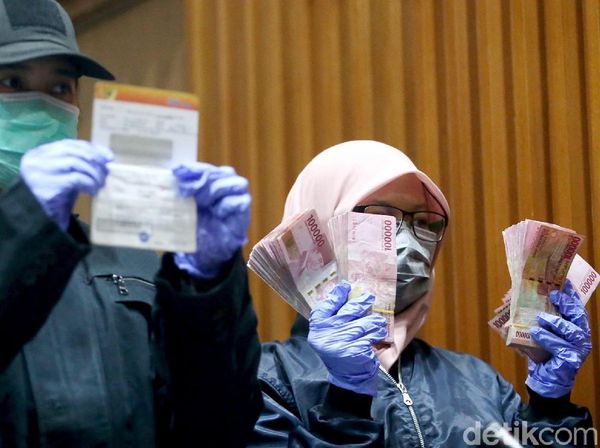 Uang Tunai Hingga Buku Tabungan Jadi Barbuk OTT Suap Ambon