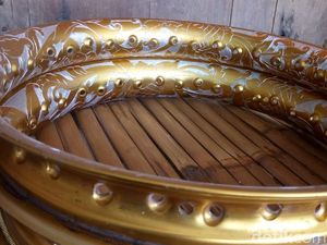 Unik, Pelek dan Teromol Ini Diukir Motif Batik