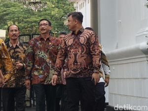 Bupati-Walkot di Sumbar Temui Jokowi, Minta Bantuan Pembangunan Bupati-Walkot di Sumbar Temui Jokowi, Minta Bantuan Pembangunan