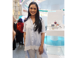 Tips Mesty Ariotedjo Langsing dalam 2 Bulan Pasca Melahirkan