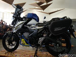 Suzuki GSX150 Bandit Dibikin Versi Touring, Ini Aksesorinya Suzuki GSX150 Bandit Dibikin Versi Touring, Ini Aksesorinya