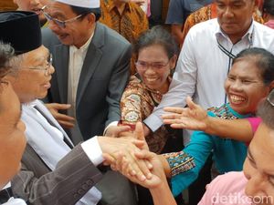 Sapa Warga Balige Sumut, Maruf Amin: Horas... Horas