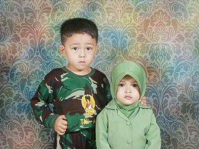Rayakan HUT TNI, Intip 7 Foto Imut Anak-anak Berpakaian Tentara