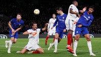 Peluang lain dari Morata melalui sundulan, tapi juga belum membuahkan hasil. (Foto: David Klein/ REUTERS)