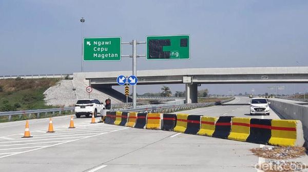 Melihat Proyek Tol Ngawi-Mantingan