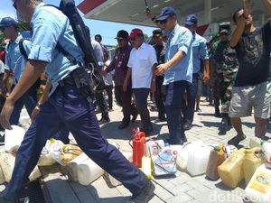 Mengakali Ketiadaan Listrik di SPBU Palu ala JK