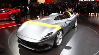 Ferrari Tanpa Atap Ini Cantik Banget
