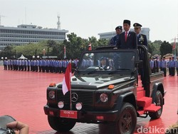 Jokowi di HUT TNI: Waspada Rongrongan dari Dalam Ganggu NKRI