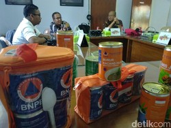 Pabrik Makanan Kaleng Banjir Pesanan untuk Korban Gempa Palu