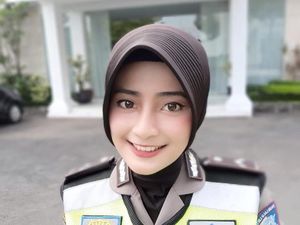Sempat Viral, Intip Gaya Polwan Cantik Adelia yang Kini Berhijab