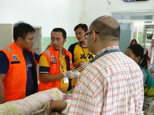 Cerita Perjuangan Relawan Medis DKI Operasi Korban Tsunami Palu Cerita Perjuangan Relawan Medis DKI Operasi Korban Tsunami Palu