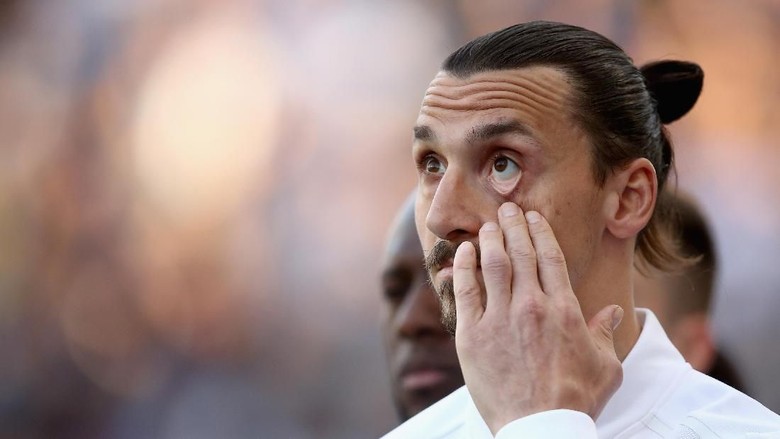Ibrahimovic ke Ronaldo: Ke Juventus Itu Namanya Bukan Tantangan Ibrahimovic ke Ronaldo: Ke Juventus Itu Namanya Bukan Tantangan