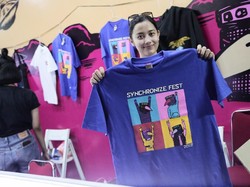 Syahdu! Nyanyi Bareng Sore di Synchronize Fest 2018