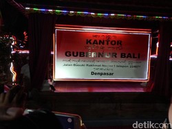 Sah! Kini Aksara Bali Dipakai di Kantor Pemerintah dan Swasta