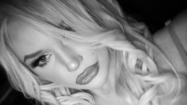 Si Seksi Courtney yang Sering Jadi Sensasi, Nikahi Pedofil Sampai Oplas