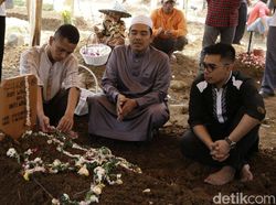 Doa Sang Anak untuk Rudy Wowor