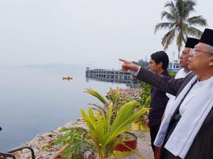 Cerita Maruf Amin soal Sarung Favorit Corak Putih-Hitam Cerita Maruf Amin soal Sarung Favorit Corak Putih-Hitam