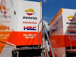 Sebelum Nonton MotoGP, Yuk Intip Cara Motornya Diangkut!