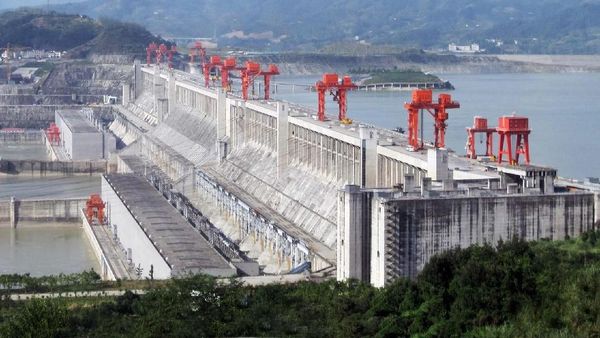 Mengintip Keindahan 10 Pembangkit Listrik Tenaga Air Terbesar di Dunia