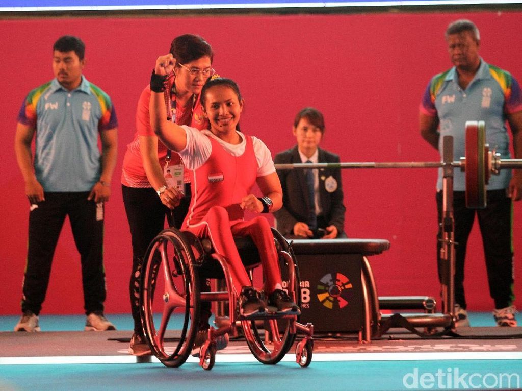 Ni Nengah Widiasih Raih Perak Asian Para Games