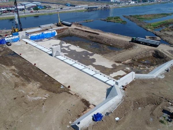 Penampakan Proyek Anti Banjir Semarang