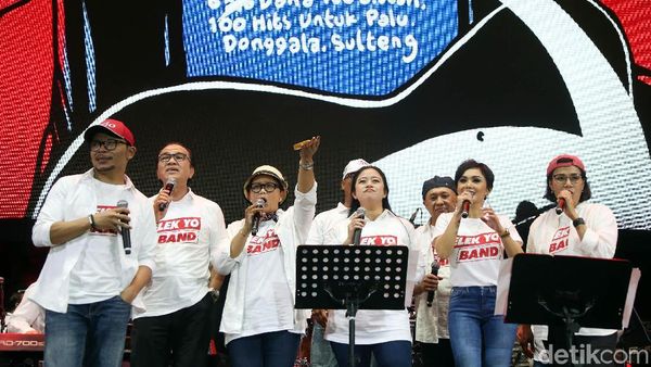 Elek Yo Band Ngamen untuk Korban Gempa Sulteng