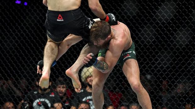 McGregor Aku Kalah Karena Remehkan Khabib