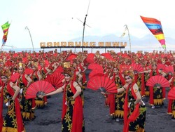 1.000 Patung Penari Akan Ikut Warnai Festival Gandrung Sewu 2018