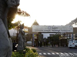 Ada Pertemuan IMF World Bank, Toko di Nusa Dua Sepi Pembeli Ada Pertemuan IMF World Bank, Toko di Nusa Dua Sepi Pembeli